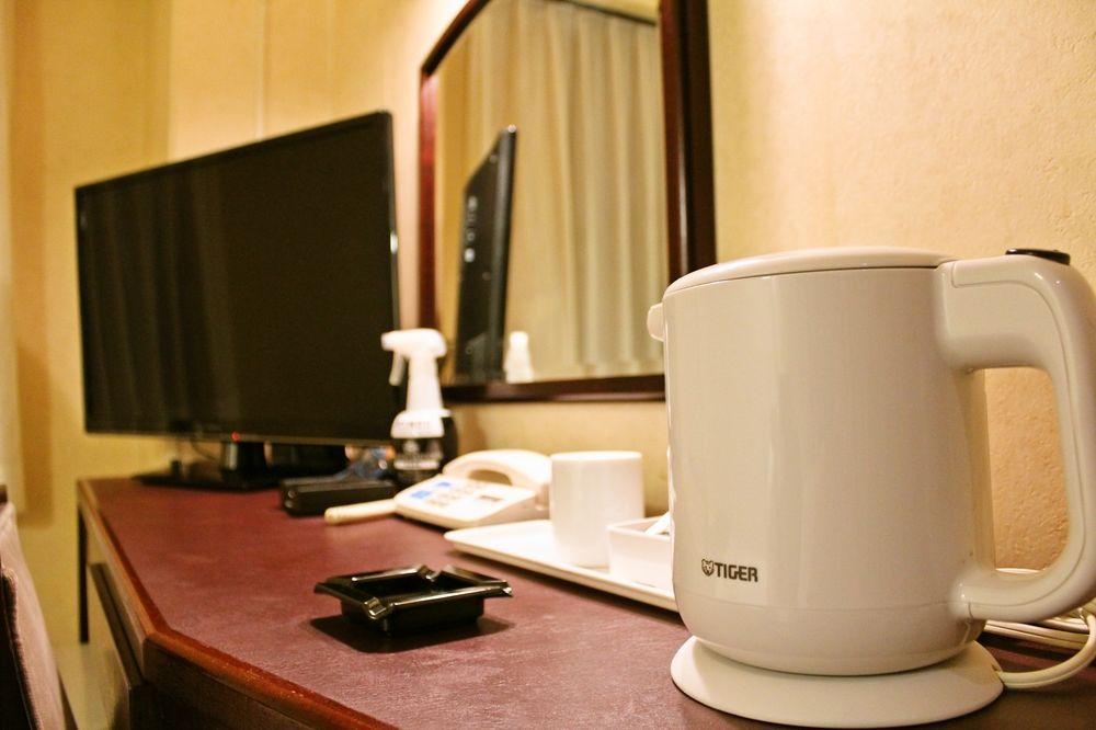Uozu Manten Hotel Ekimae Экстерьер фото